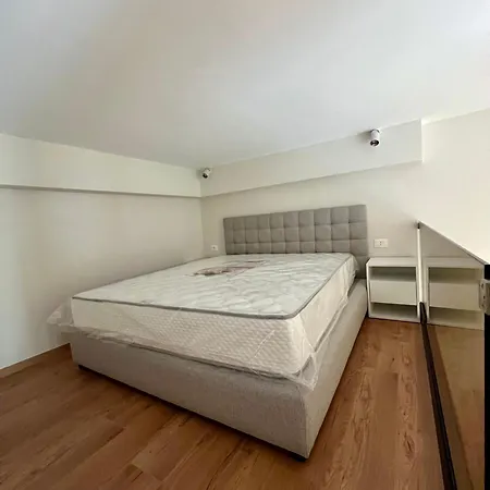 Holidays Ii Golem (Tirana)